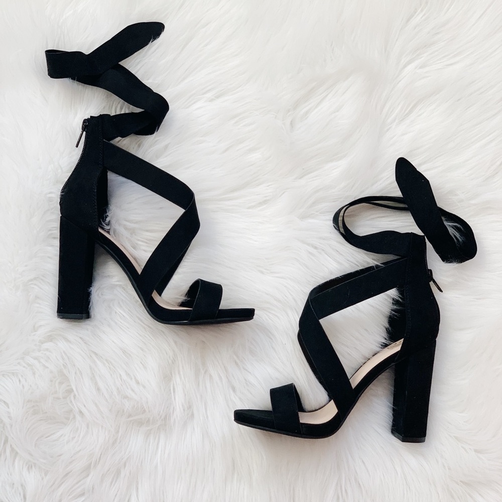 🆕 Krystle - Lace Up Heels - Picture 3 of 4